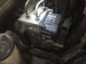 camry_sxv20_abs_pump